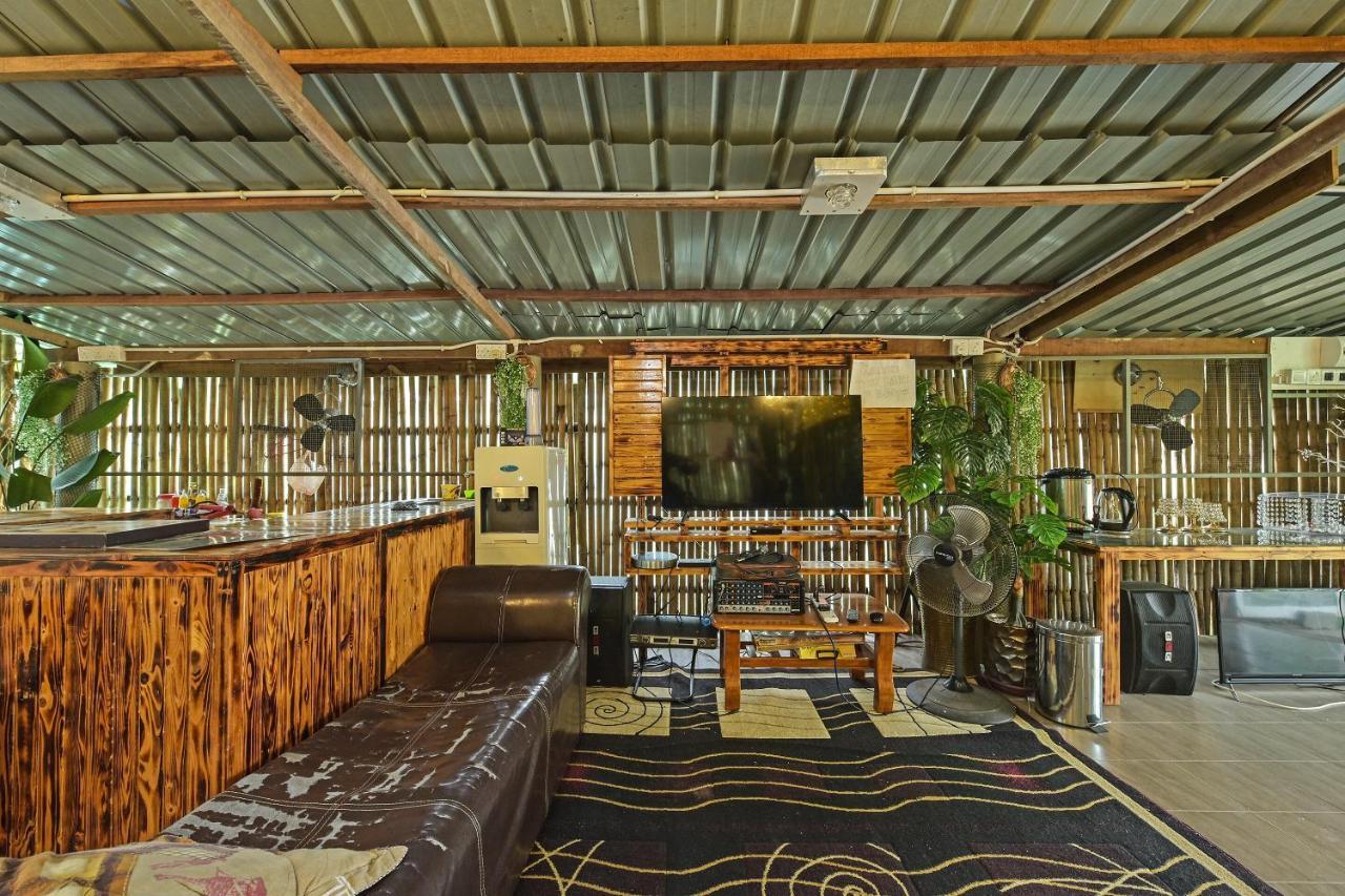 Oyo 90636 Teratak Zakiah Chalet 而连突 外观 照片