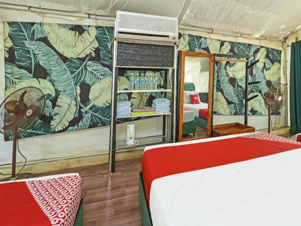 Oyo 90636 Teratak Zakiah Chalet 而连突 外观 照片